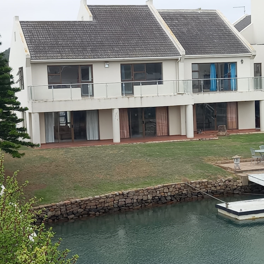 7 Bedroom Property for Sale in Royal Alfred Marina Eastern Cape